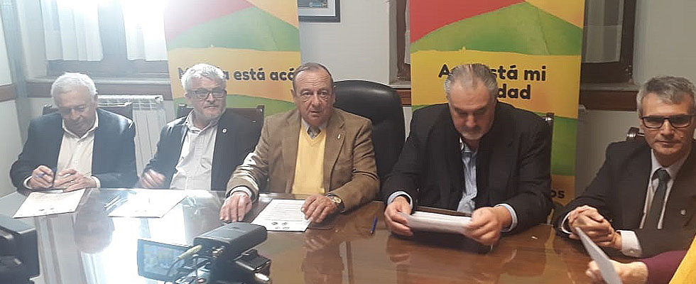 Tres Arroyos: Firma de Convenio